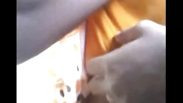 Holly xxx gratis en español latino FOLLANDO en su coche !!!