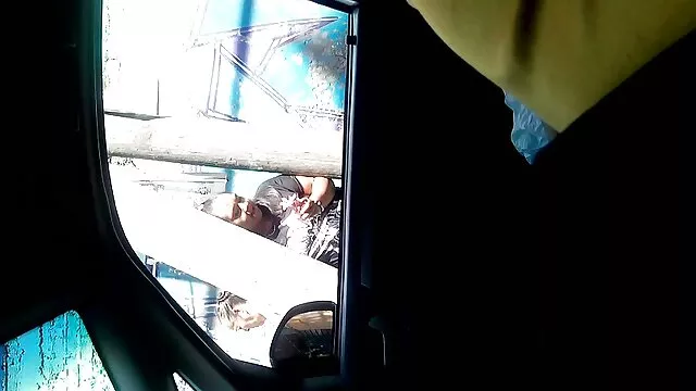 Maduras, tetas grandes, coño peludo .. En video sexo latinos 3D