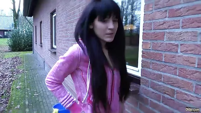 Morena francaise porno amatur latino se prend un pied d enfer